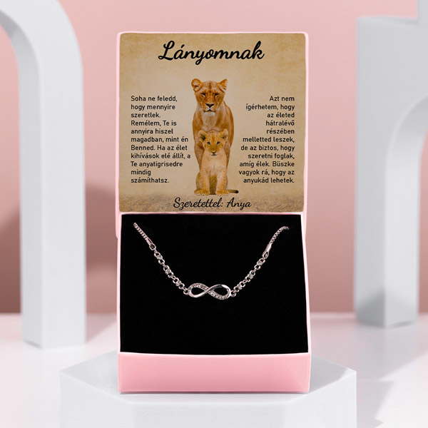 LILLIA_CRYSTALBRACELET